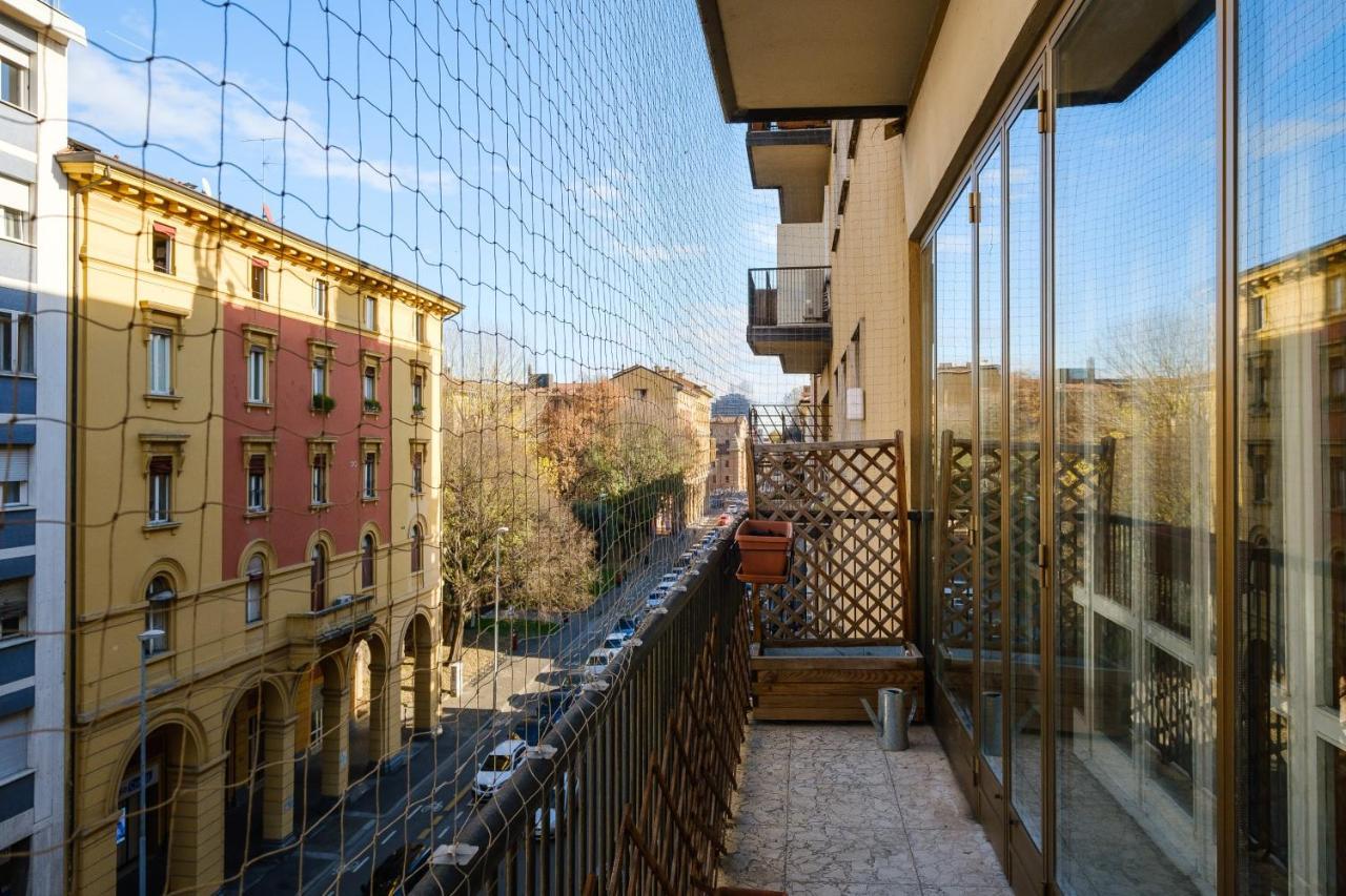 Boldrini Apartment With Balcony By Wonderful Italy Болоня Екстериор снимка